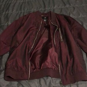Burgundy bomber jack size medium